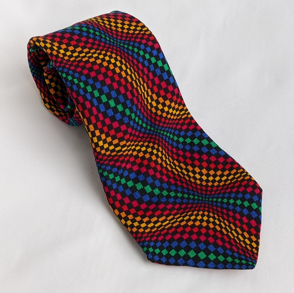 Bright and beautiful multicolor neck tie